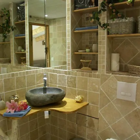 Chez Marco & U Filanciu Apartment